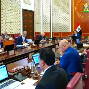 الحكومة العراقية تقرر عدم قطع حصص الوقود لجميع المشروعات الصناعية