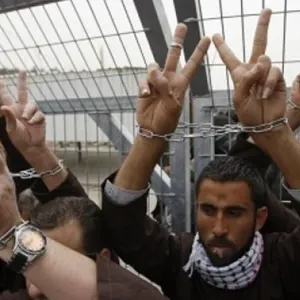 ارتفاع عدد الفلسطينيين من الضفة المعتقلين على يد قوات الاحتلال