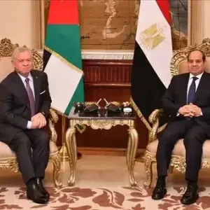 ملك الأردن والرئيس المصري يحذران من تفاقم الأوضاع بغزة