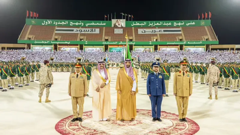وزير الدفاع يرعى حفل تخريج الدفعة (82) من طلبة كلية الملك عبدالعزيز الحربية