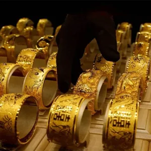 "آي صاغة": 50 جنيهًا تراجعًا في أسعار الذهب بالأسواق المحلية في مصر خلال أسبوع