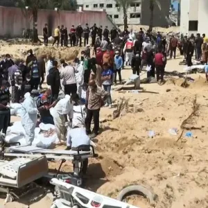 مصر تطالب بتحقيق دولي بالمقابر الجماعية في قطاع غزة