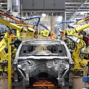 صناعة الصفائح المعدنية للسيارات بوهران قبل نهاية 2024