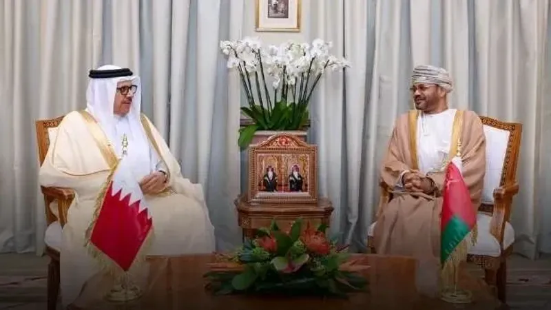 وزير الخارجية يستقبل نظيره البحريني