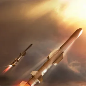 فيديوهات تظهر صواريخ "تحلق في سماء العراق بسرعة كبيرة"