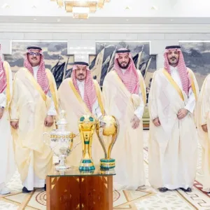 أمير منطقة الرياض يستقبل «بطل الثلاثية»