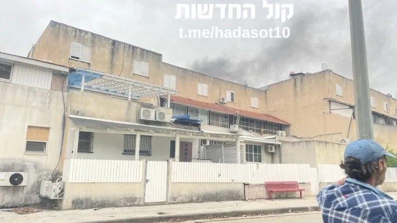 بالفيديو- الجنوب يشتعل بعد استهداف إسرائيل للمدنيين... "حزب الله" يقصف كريات شمونة بصلية صاورخية