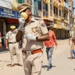 الشرطة الهندية: بعض المستشفيات تتلقى رسائل تهديد بوجود قنابل