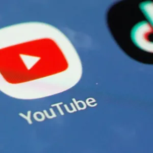 يوتيوب يضع سياسات جديدة بشأن المحتوى المنشأ بالذكاء الاصطناعي