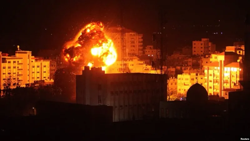 عبر "𝕏": تواصل الغارات الوحشية على غزة.. وجيش الاحتلال ينتظر الضوء الأخضر لاجتياح رفح  #قناة_الغد #غ...