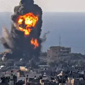 قوات الاحتلال تدمر أكبر مصنع للأدوية بغزة