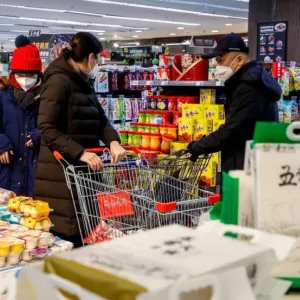 الصين تفتح تحقيقا في واردات أطعمة أوروبية ردا على تهديدات رسوم "الكهربائية"