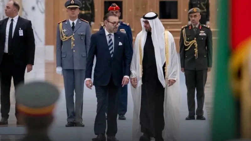 الملك يعزي رئيس الإمارات العربية المتحدة