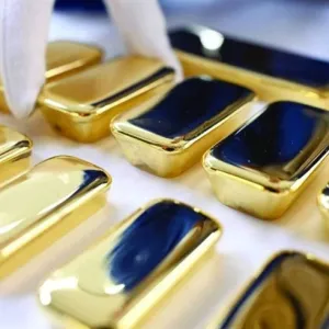 الذهب يتجه لتسجيل أول مكسب أسبوعي وسط تباطؤ التضخم