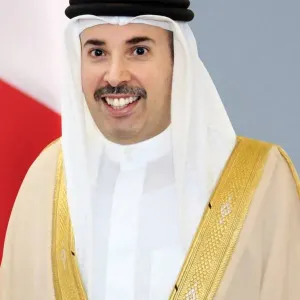 محافظ العاصمة يهنئ القيادة الرشيدة بمناسبة نجاح "قمة البحرين"