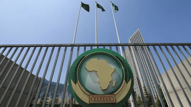 الاتحاد الأفريقي و«الإيغاد» يحذران من تصاعد المواجهات بين الجيش السوداني و«الدعم»