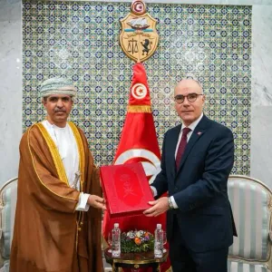 وزير الخارجية يتسلم من سفير سلطنة عمان بتونس رسالة خطية موجهة الى رئيس الجمهورية من قبل سلطان عمان