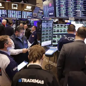 🔴 الأسهم الأميركية تتراجع خلال جلسة الجمعة مع توقف المستثمرين عن الشراء