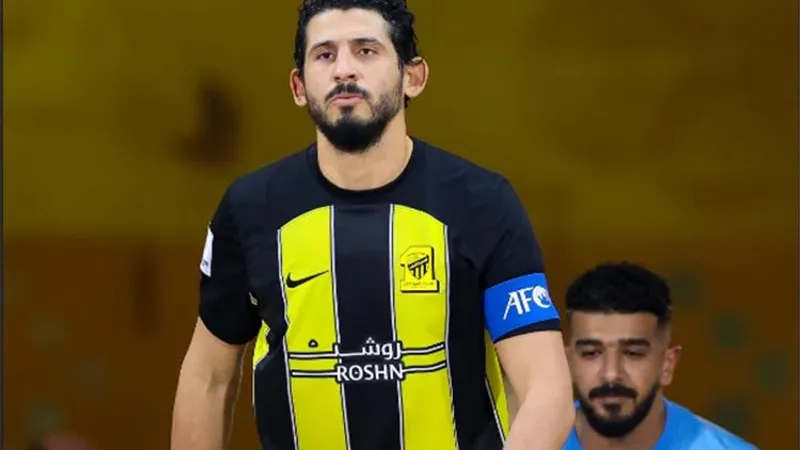 يقود التشكيل للمباراة الـ 20 على التوالي منذ عودته من الإصابة   أحمد حجازي يقود اتحاد جدة أمام الشباب في الجولة 29 من الدوري السعودي