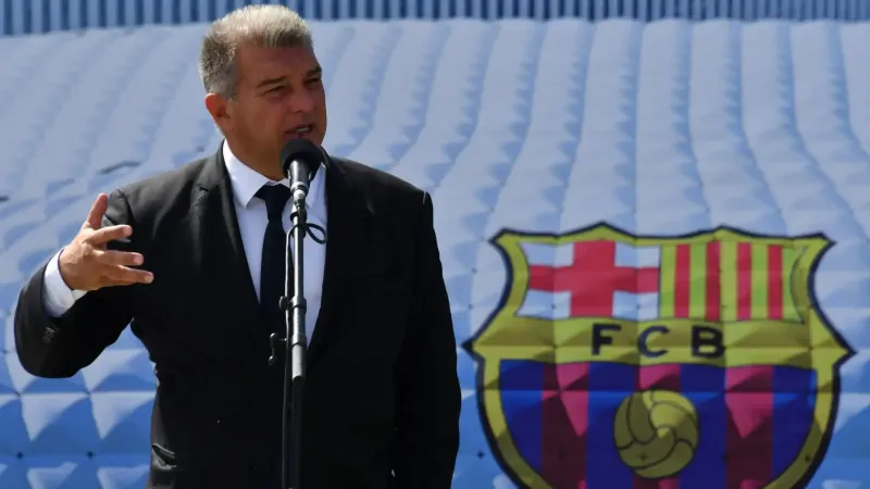 مرشح رئاسي سابق لبرشلونة: سأبيع كل لاعبي الفريق إلا هذا!