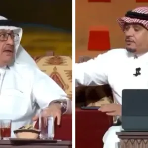شاهد: نقاش بين "عارف" و "محمد الخميس".. والأخير:  ماني أصغر عيالك!