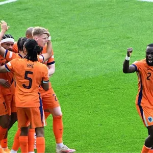 تشكيل هولندا أمام تركيا في يورو 2024.. جاكبو يقود الهجوم