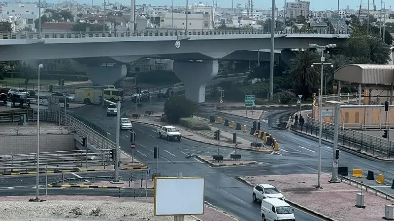 "المرور": إغلاق نفق بوابة مدينة عيسى بالاتجاهين نظرا لتجمع مياه الأمطار