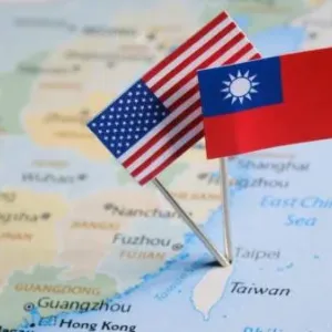 الصين تعارض إدراج تايوان في مشروع قانون مساعدات أقره الكونغرس الأمريكي