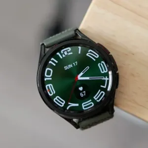 سامسونج تؤكد أن ساعة Galaxy Watch “المتميزة الجديدة” قادمة