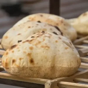 مصر تعتزم خفض أسعار الخبز غير المدعم بما يصل إلى 40%