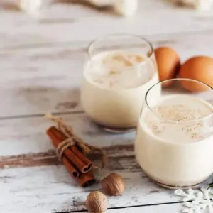 هل من الآمن صحيا تناول الحليب مع البيض ؟