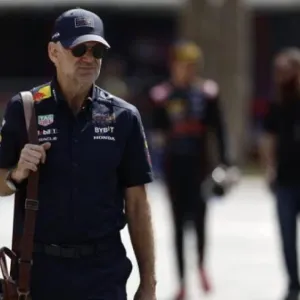 المدير التقني لفريق "رد بول" المنافس في فورمولا 1 سيغادر الفريق في 2025