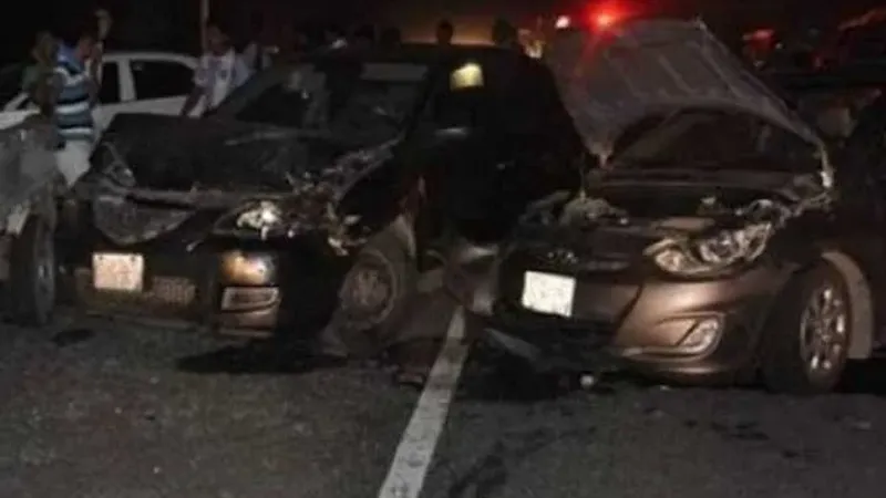 الونش دهس السيارات.. حادث تصادم على طريق جسر السويس و3 مصابين (تفاصيل)
