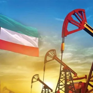 الكويت تعلن تمديد الخفض الطوعي من النفط بواقع 135 ألف ب/ي حتى منتصف 2024