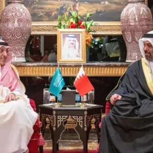 وزير المالية والاقتصاد الوطني يلتقي وزير المالية السعودي
