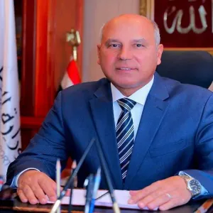 النقل المصرية تنفي تفويض رئيس هيئة الطرق والكباري لمباشرة اختصاصات الوزير