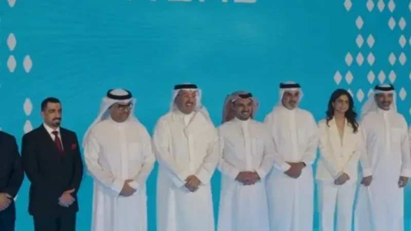 محمد بن خليفة: "تلال" إضافة نوعية للسياحة والإسكان بالبحرين