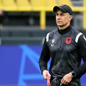 سيلفينيو مدرب ألبانيا يستلهم إنجاز المغرب بالمونديال في "يورو 2024"