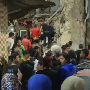 مصر.. انهيار عقار مأهول بالسكان في الإسكندرية وإنقاذ 9 أشخاص