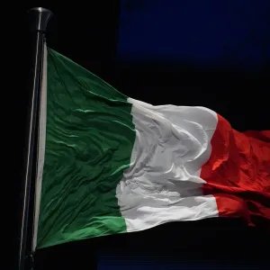 توريمبيني يقدر خسائر الاقتصاد الإيطالي بسبب العقوبات ضد روسيا