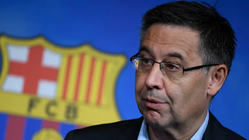"لو عدت ما أتخذ هذا القرار".. بارتوميو يعترف بخطئه الأكبر في رئاسة برشلونة!