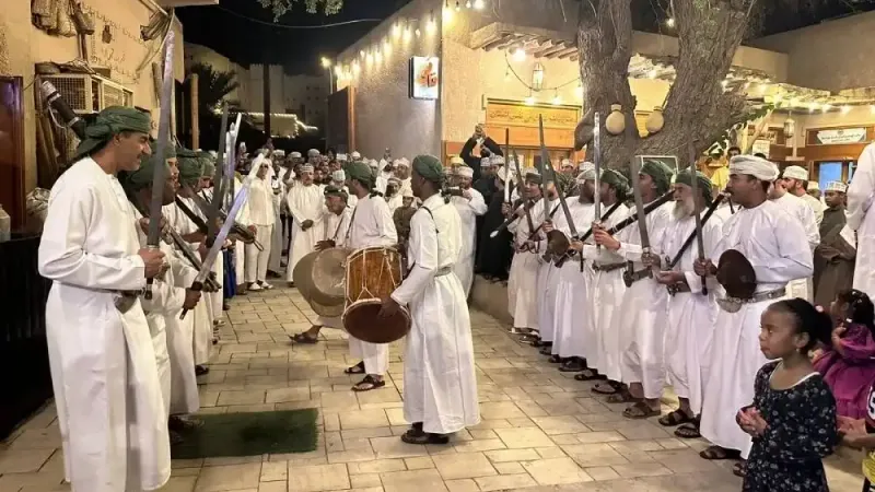 مهرجان شعبي بسوق وقلعة بهلا لتنشيط الحركة الاقتصادية والسياحية