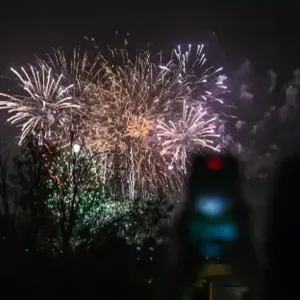 الألعاب النارية تزين سماء منطقة القصيم احتفالاً بيوم التأسيس
