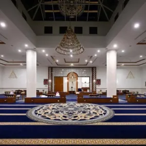 للحالة المطرية.. صلاة العيد بالطائف في المساجد