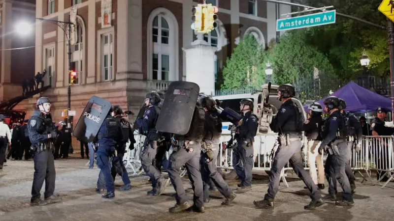 شرطة نيويورك تدخل حرم جامعة كولومبيا وسط احتجاجات مؤيّدة للفلسطينيين (صور - فيديو)