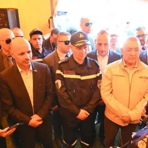 وزير الداخلية الجزائري يعاين التنسيق العملياتي مع فريق الحماية المدنية التونسية في إطار التمارين المشتركة بولاية البويرة