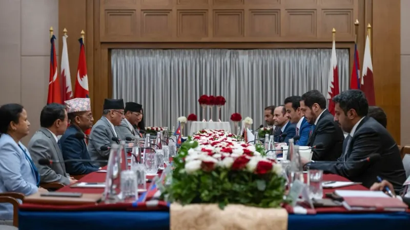 سمو الأمير ورئيس وزراء نيبال يعقدان جلسة مباحثات رسمية
