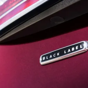 ماذا تعني Black Label على سيارات لينكون؟