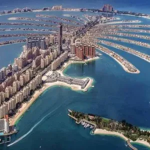 «دبي القابضة» تعيد تمويل قرض بـ30 مليار درهم