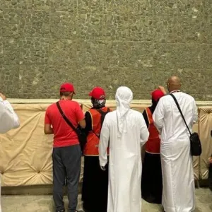 بالفيديو | حجاج الإمارات يرمون جمرات ثاني أيام التشريق ويؤدون طواف الوداع اليوم وغداً